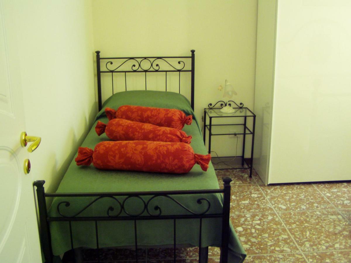 Il Bacio Holidayhouse Best Location For Jubilee 2024-2026 Rome Bagian luar foto